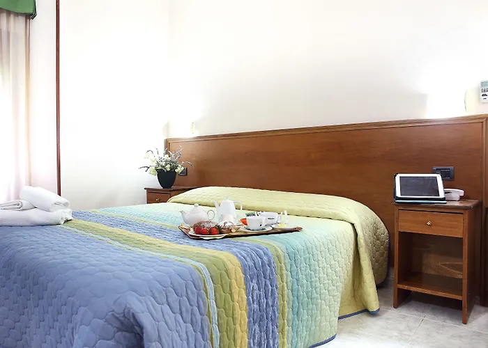 Pausania Hotel 3*