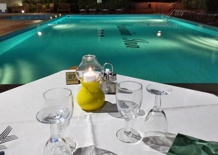 Hotel Pausania 3*