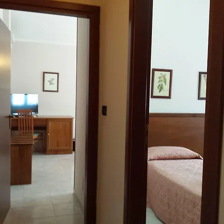 Pausania Hotel 3*